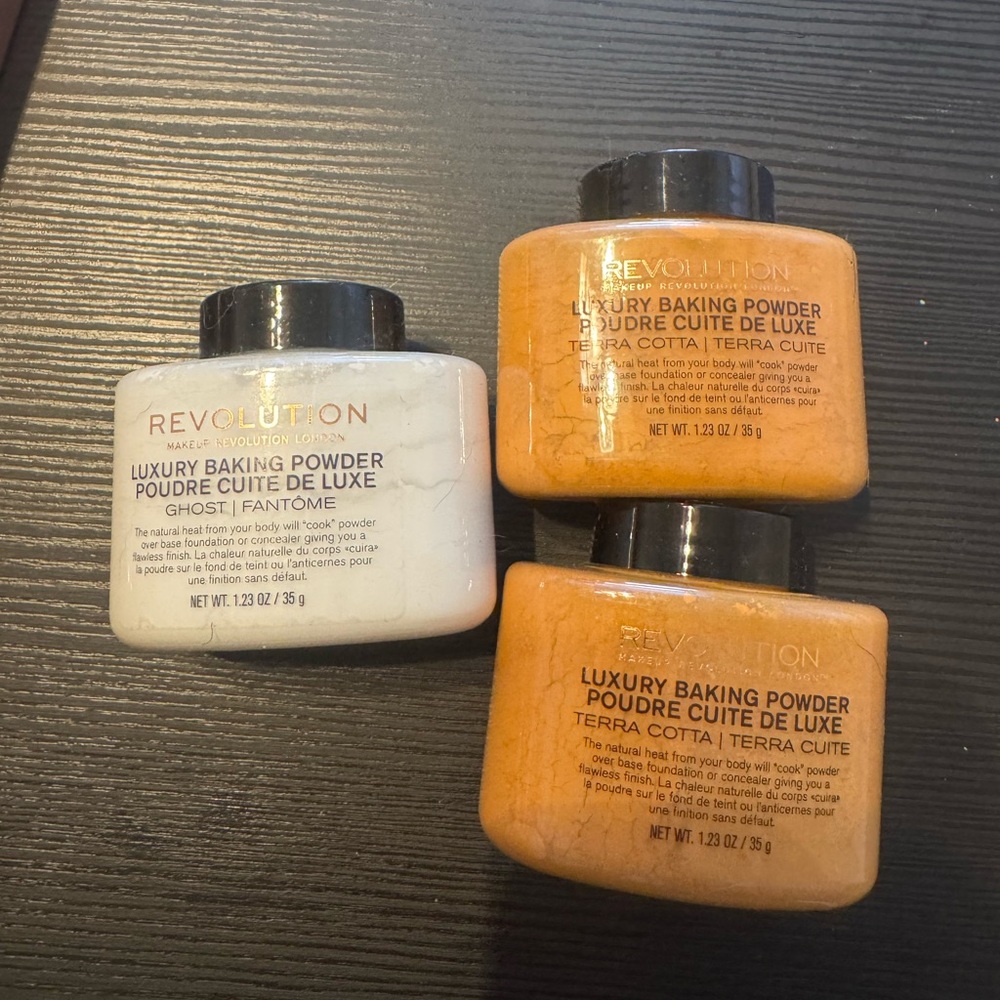Revolution Luxury Baking Powder Trio - White and Terra Cotta